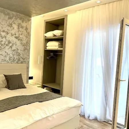 Mangio Silver Apartment